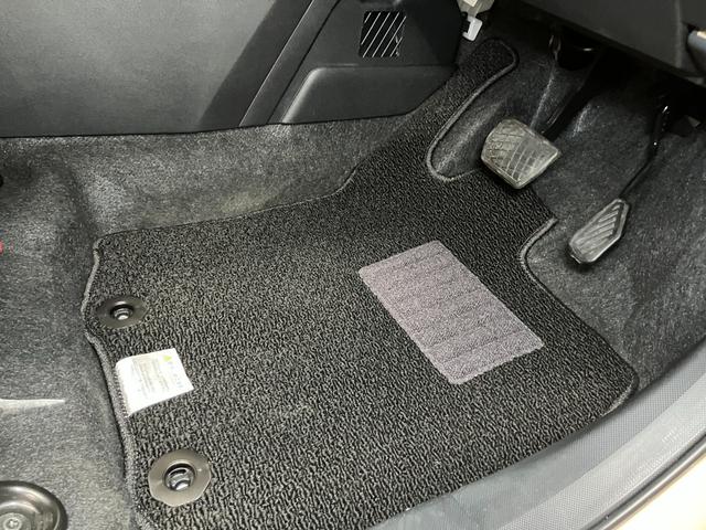 ロッキープレミアムGサポカーSワイド適合 電動パーキングブレーキ パノラマモニター対応 USB接続端子 ステアリングスイッチ 全車速追従機能付ACC シートヒーター コーナーセンサー キーフリー(神奈川県)の中古車