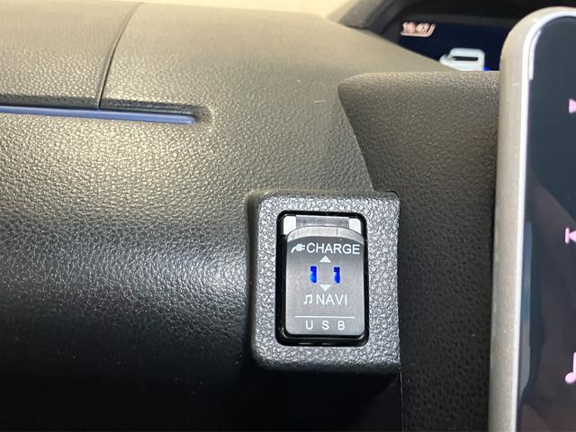 タントカスタムＸサポカーＳワイド適合　ドラレコ　ミラクルオープンドア　パノラマモニター対応　片側オートスライドドア　Ｐスタート　コーナーセンサー　シートヒーター　ステアリングスイッチ　ＵＳＢ接続端子　キーフリー（神奈川県）の中古車