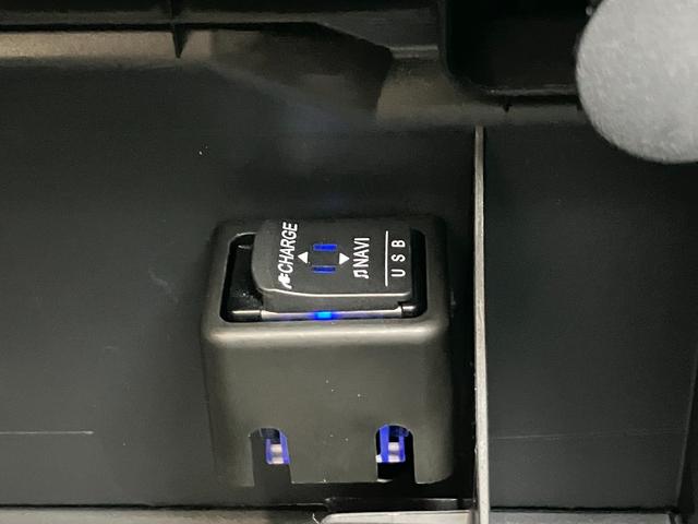 コペンＧＲ　スポーツオープンカー　二人乗　アクティブトップ　レカロ製スポーツシート　Ｂカメラ　ｍｏｍｏ製ステアリングホイール　パドルシフト　Ｐスタート　ＢＢＳ製アルミホイール　ＵＳＢ接続端子　キーフリー（神奈川県）の中古車