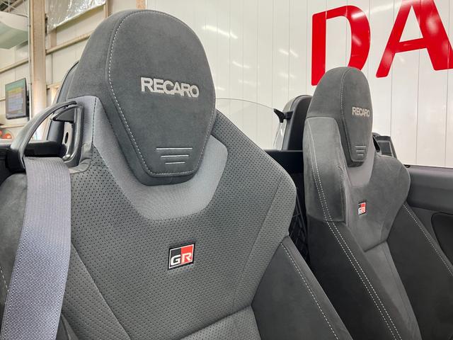 コペンＧＲ　スポーツオープンカー　二人乗　アクティブトップ　レカロ製スポーツシート　Ｂカメラ　ｍｏｍｏ製ステアリングホイール　パドルシフト　Ｐスタート　ＢＢＳ製アルミホイール　ＵＳＢ接続端子　キーフリー（神奈川県）の中古車