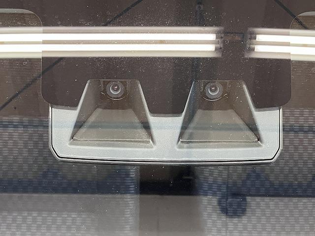 ハイゼットカーゴＤＸサポカーＳワイド適合　ラジオ　エアコン　アクセサリーソケット　コーナーセンサー　アイドリングストップ　光軸調整ダイヤル　横滑り防止機能　誤発進抑制機能　パワーウインドウ　キーレス（神奈川県）の中古車