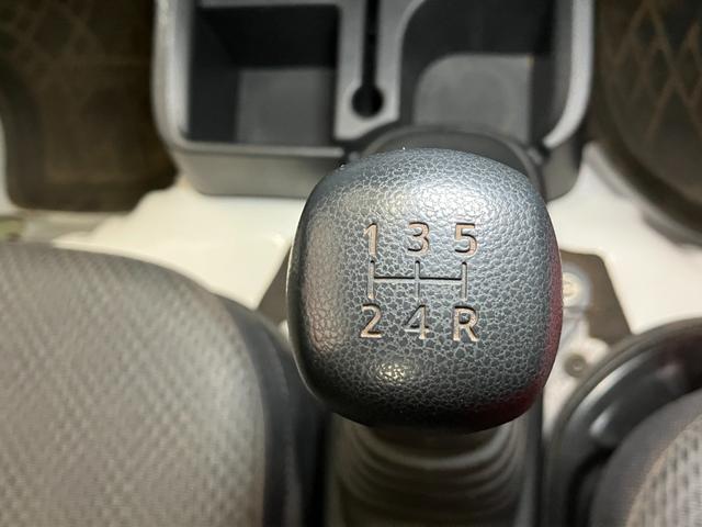 ハイゼットトラックスタンダードサポカーＳワイド適合　ドラレコ　三方開　ラジオ　エアコン　光軸調整ダイヤル　５段マニュアルシフト　パワーステアリング（神奈川県）の中古車