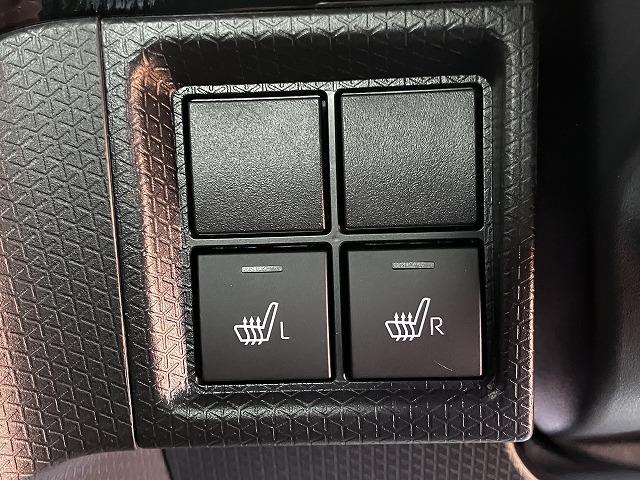 タントカスタムＲＳサポカーＳワイド適合　パノラマモニター対応　ミラクルオープンドア　両側オートスライドドア　電動パーキングブレーキ　ステアリングスイッチ　シートヒーター　オートエアコン　コーナーセンサー　キーフリー（神奈川県）の中古車