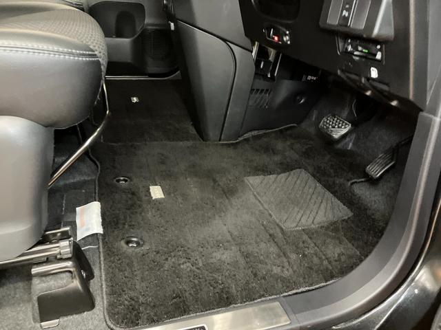 トールカスタムＧ　ターボサポカーＳワイド適合　ドラレコ　両側オートスライドドア　パノラマモニター対応　全車速追従機能付ＡＣＣ　電動パーキングブレーキ　後席モニター　ＵＳＢ接続端子　Ｐスタート　コーナーセンサー　キーフリー（神奈川県）の中古車