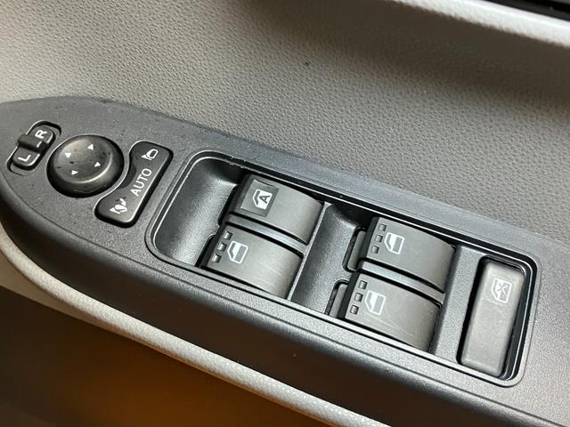 タントＸスペシャル　ナビ　ミラクルオープンドア　コーナーセンサーサポカーＳワイド適合　ミラクルオープンドア　Ｂカメラ　ナビ　Ｐスタート　コーナーセンサー　ミラクルウォークスルー　アイドリングストップ　ステアリングスイッチ　ＵＳＢ接続端子　キーフリー（神奈川県）の中古車