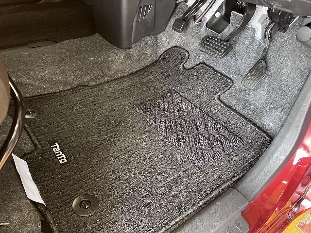 タントＸ　ＶＳ　ＳＡIIIサポカーＳワイド適合　ミラクルオープンドア　両側オートスライドドア　ナビ　Ｐスタート　パノラマモニター対応　ステアリングスイッチ　シートヒーター　オートエアコン　コーナーセンサー　キーフリー（神奈川県）の中古車