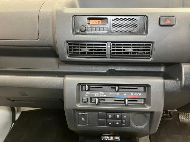 ハイゼットトラックスタンダード　ＥＴＣ　エアコン　コーナーセンサーサポカーＳワイド適合　三方開　ゴムマット　ラジオ　エアコン　ＥＴＣ　光軸調整ダイヤル　コーナーセンサー　アイドリングストップ　横滑り防止機能　誤発進抑制機能　アクセサリーソケット（神奈川県）の中古車