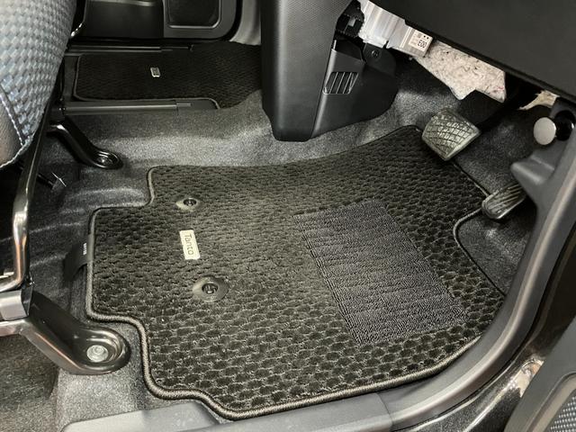 タントカスタムＲＳ　ナビ　ドラレコ　ＥＴＣ　パノラマモニター対応サポカーＳワイド適合　ミラクルオープンドア　両側オートスライドドア　ナビ　ドラレコ　Ｂカメラ　電動パーキングブレーキ　パノラマモニター対応　シートヒーター　オートエアコン　コーナーセンサー　キーフリー（神奈川県）の中古車