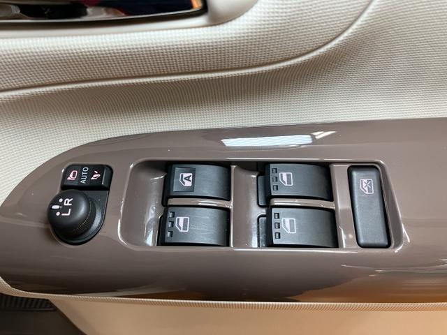 ムーヴキャンバスＧメイクアップＶＳ　ＳＡIIIサポカーＳワイド適合　ドラレコ　パノラマモニター対応　両側オートスライドドア　ステアリングスイッチ　ＵＳＢ接続端子　Ｐスタート　運転席シートヒーター　オートハイビーム　置きラクボックス　キーフリー（神奈川県）の中古車