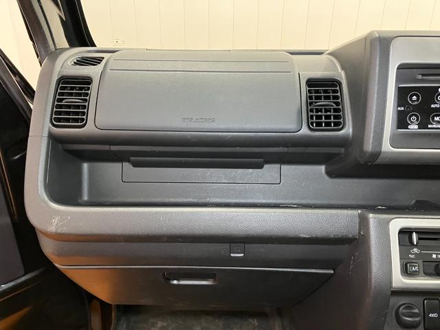 ハイゼットトラックジャンボ　４ＷＤ　ＣＤチューナー　エアコン４ＷＤ　三方開　ゴムマット　荷台作業灯　ＣＤチューナー　エアコン　パワーステアリング　パワーウインドウ　キーレス（神奈川県）の中古車