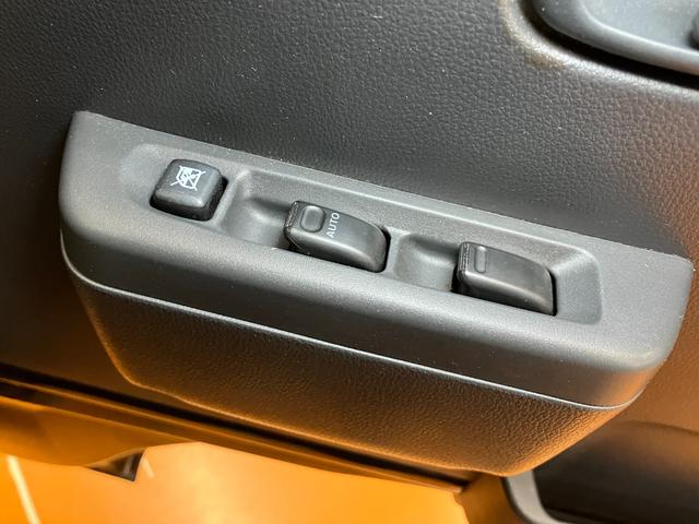 ハイゼットトラックジャンボ　４ＷＤ　ＣＤチューナー　エアコン４ＷＤ　三方開　ゴムマット　荷台作業灯　ＣＤチューナー　エアコン　パワーステアリング　パワーウインドウ　キーレス（神奈川県）の中古車