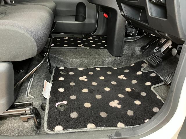 タントカスタムRS SA カーナビ USB 両側オートスライドドアスマアシ ミラクルオープンドア Bカメラ 両側オートスライドドア ステアリングスイッチ USB接続端子 Pスタート エコアイドル 横滑り防止機能 誤発進抑制機能 ETC キーフリー(神奈川県)の中古車