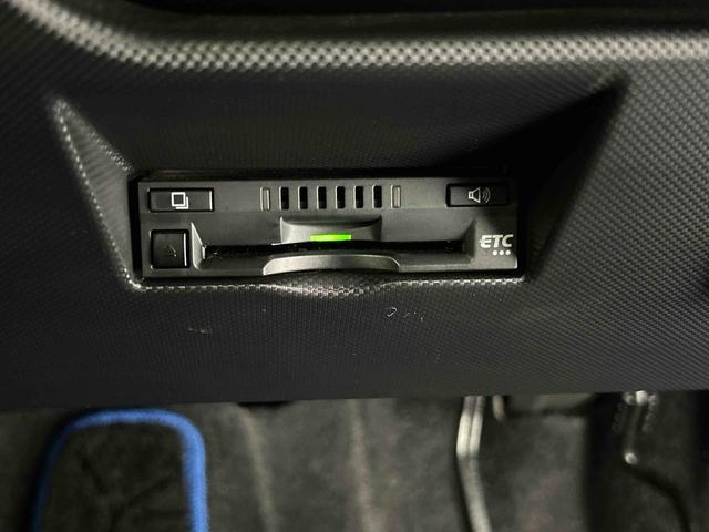 ロッキープレミアムＧ　ＨＥＶサポカーＳワイド適合　ハイブリッド車　電動パーキングブレーキ　ＵＳＢ接続端子　ステアリングスイッチ　全車速追従機能付ＡＣＣ　シートヒーター　Ｓ−ペダル　コーナーセンサー（神奈川県）の中古車