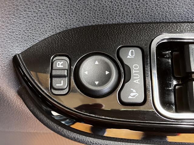 タントカスタムＲＳ　カーナビ　ドラレコ　ＥＴＣ　全周囲カメラサポカーＳワイド適合　ミラクルオープンドア　パノラマモニター対応　両側オートスライドドア　全車速追従機能付ＡＣＣ　電動パーキングブレーキ　ステアリングスイッチ　シートヒーター　コーナーセンサー（神奈川県）の中古車