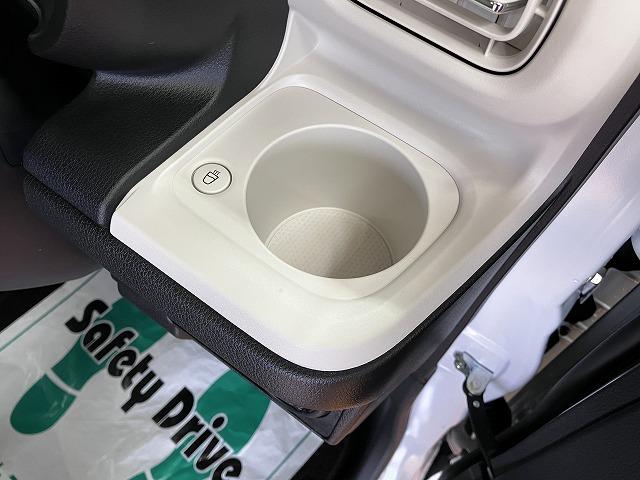 ムーヴキャンバスストライプスＧターボ　ＡＣＣ　電動パーキングブレーキサポカーＳワイド適合　Ｂカメラ　ホッとカップホルダー　ＵＳＢ接続端子　電動パーキングブレーキ　シートヒーター　両側オートスライドドア　Ｐスタート　全車速追従機能付ＡＣＣ　キーフリー（神奈川県）の中古車