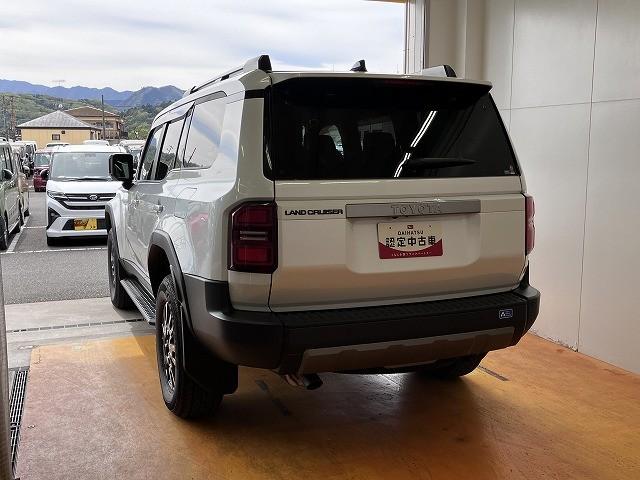 ランドクルーザー２５０ＶＸ　ナビ　Ｂカメラ　ＥＴＣ　レーダークルーズコントロールサポカーＳワイド適合　ナビ　Ｂカメラ　ＥＴＣ　パノラマモニター対応　３列シート　ステアリングスイッチ　レーダークルーズコントロール　パワーシート　デジタルルームミラー　サンルーフ　電動テールゲート（神奈川県）の中古車