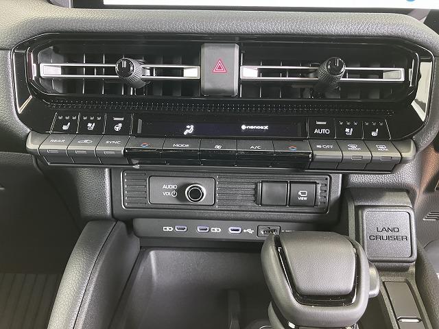 ランドクルーザー２５０ＶＸ　ナビ　Ｂカメラ　ＥＴＣ　レーダークルーズコントロールサポカーＳワイド適合　ナビ　Ｂカメラ　ＥＴＣ　パノラマモニター対応　３列シート　ステアリングスイッチ　レーダークルーズコントロール　パワーシート　デジタルルームミラー　サンルーフ　電動テールゲート（神奈川県）の中古車