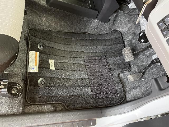 ミライースＸ　リミテッドＳＡIIIサポカーＳワイド適合　エアコン　Ｂカメラ　ＣＤチューナー　コーナーセンサー　オートハイビーム　アイドリングストップ　横滑り防止機能　誤発進抑制機能　電動格納ミラー　パワーウインドウ　キーレス（神奈川県）の中古車