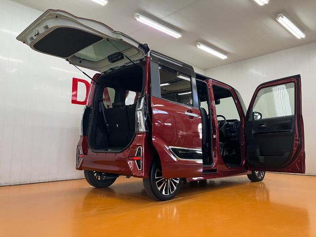 タントカスタムＲＳ　ミラクルオートステップ　カーナビ　ＵＳＢサポカーＳワイド適合　ドラレコ　ミラクルオープンドア　ミラクルオートステップ　両側オートスライドドア　パノラマモニター対応　電動パーキングブレーキ　ステアリングスイッチ　シートヒーター　ＵＳＢ接続端子（神奈川県）の中古車