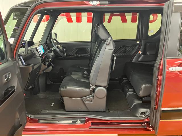 タントカスタムＲＳ　ミラクルオートステップ　カーナビ　ＵＳＢサポカーＳワイド適合　ドラレコ　ミラクルオープンドア　ミラクルオートステップ　両側オートスライドドア　パノラマモニター対応　電動パーキングブレーキ　ステアリングスイッチ　シートヒーター　ＵＳＢ接続端子（神奈川県）の中古車