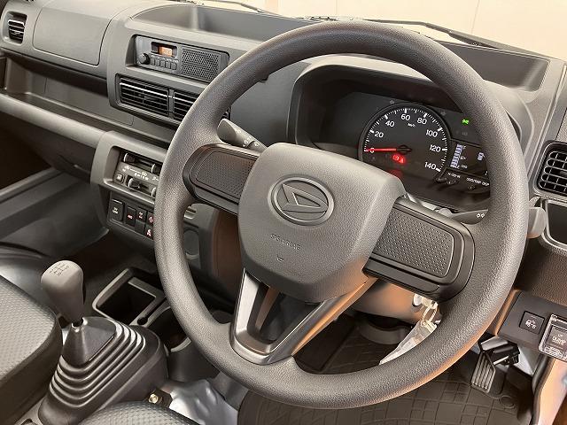ハイゼットトラックローダンプ電子制御式４ＷＤ　電動モーター式　三方開　５段マニュアルシフトレバー　ラジオ　エアコン　アイドリングストップ　コーナーセンサー　荷台作業灯　直押式　Ｈｉ−Ｌｏモード切替レバー（神奈川県）の中古車