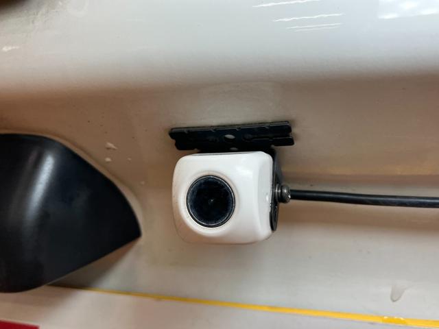 アクティトラックＳＤＸ三方開　Ｂカメラ　カーナビ　エアコン　荷台作業灯　光軸調整ダイヤル　パワーウインドウ　キーレス（神奈川県）の中古車