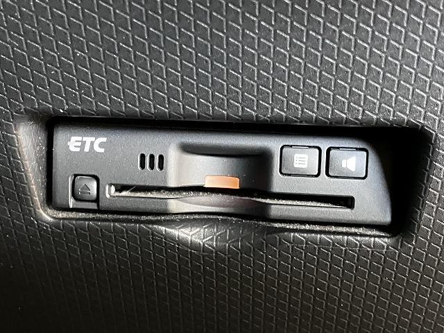 タントカスタムＲＳセレクション　カーナビ　ＵＳＢ接続端子　ＥＴＣサポカーＳワイド適合　ドラレコ　パノラマモニター対応　ミラクルオープンドア　両側オートスライドドア　ミラクルウォークスルー　全車速追従機能付ＡＣＣ　ステアリングスイッチ　シートヒーター　キーフリー（神奈川県）の中古車