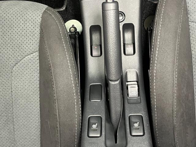 コペンＧＲ　スポーツオープンカー　二人乗　アクティブトップ　ｍｏｍｏ製ステアリングホイール　レカロ製スポーツシート　ＢＢＣ製アルミホイール　ＥＴＣ　ＵＳＢ接続端子　シートヒーター　カーナビ　ドラレコ（神奈川県）の中古車