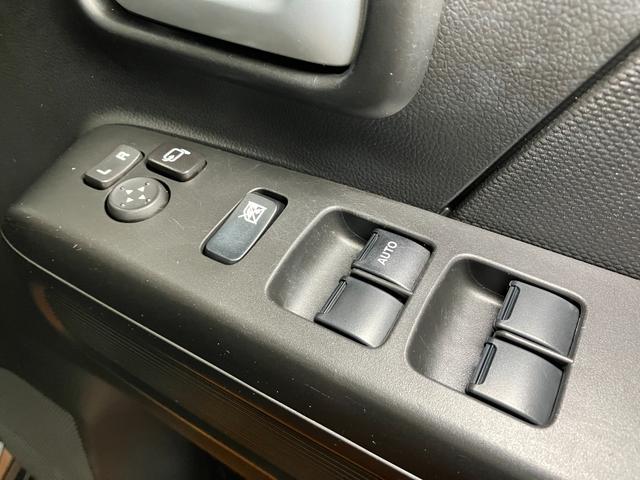 ワゴンＲハイブリッドＦＺ　ドラレコ　Ｂカメラ　ナビ　ＥＴＣ衝突軽減ブレーキシステム　ドラレコ　Ｂカメラ　パノラマ　ナビ　オートエアコン　ステアリングスイッチ　シートヒーター　Ｐスタート　誤発進抑制装置　アイドリングストップ　ＥＴＣ　横滑り防止機能　キーフリー（神奈川県）の中古車