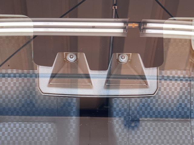 ハイゼットカーゴＤＸサポカーＳワイド適合　Ｂｌｕｅｔｏｏｔｈチューナー　エアコン　アクセサリーソケット　コーナーセンサー　アイドリングストップ　光軸調整ダイヤル　横滑り防止機能　誤発進抑制機能　パワーウインドウ　キーレス（神奈川県）の中古車