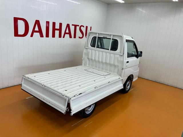 ハイゼットトラックスペシャル4WD 5段マニュアルシフト 三方開 ラジオ 送風機 パワーステアリング(神奈川県)の中古車