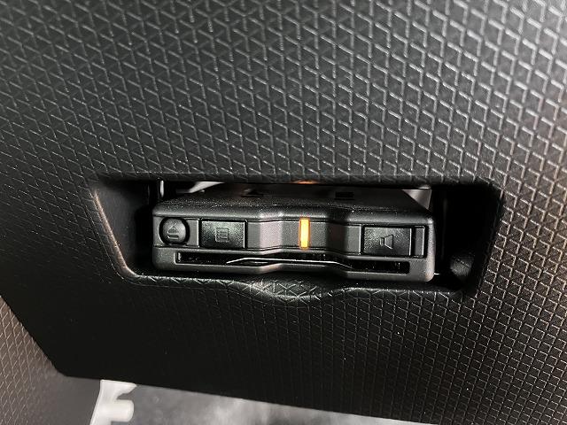 タントカスタムＲＳ　ドラレコ　Ｂカメラ　ＥＴＣ　キーフリーサポカーＳワイド適合　ドラレコ　パノラマモニター対応　ミラクルオープンドア　Ｂカメラ　ディスプレイオーディオ　Ｐスタート　両側オートスライドドア　誤発進抑制装置　横滑り防止機能　ＥＴＣ　キーフリー（神奈川県）の中古車