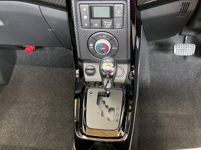 コペンＧＲ　スポーツオープンカー　二人乗　アクティブトップ　ｍｏｍｏ製ステアリングホイール　パドルシフト　レカロ製スポーツシート　ＢＢＳ製アルミホイール　シートヒーター　Ｐスタート　コーナーセンサー　キーフリー（神奈川県）の中古車