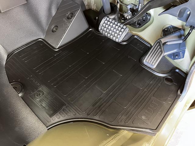 ハイゼットトラックジャンボエクストラ4WD サポカーSワイド適合 三方開 CVT エアコン Pスタート アクセサリーソケット アイドリングストップ コーナーセンサー 荷台作業灯 電動格納ミラー キーフリー(神奈川県)の中古車