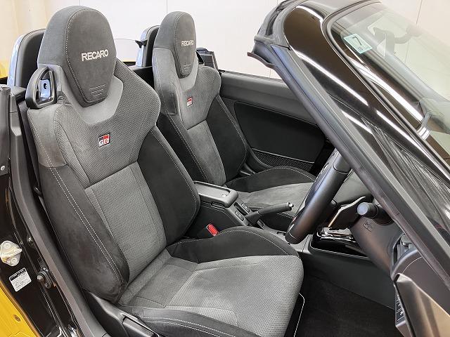 コペンＧＲ　スポーツオープンカー　二人乗　アクティブトップ　ｍｏｍｏ製ステアリングホイール　パドルシフト　レカロ製スポーツシート　ＢＢＳ製アルミホイール　Ｐスタート　シートヒーター　コーナーセンサー　キーフリー（神奈川県）の中古車