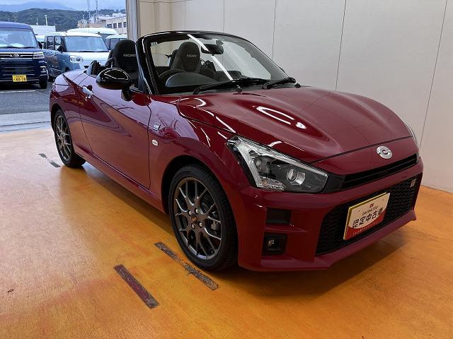 コペンＧＲ　スポーツオープンカー　二人乗　アクティブトップ　ｍｏｍｏ製ステアリングホイール　レカロ製スポーツシート　ＢＢＳ製アルミホイール　シートヒーター　ステアリングホイール　Ｐスタート　コーナーセンサー　キーフリー（神奈川県）の中古車