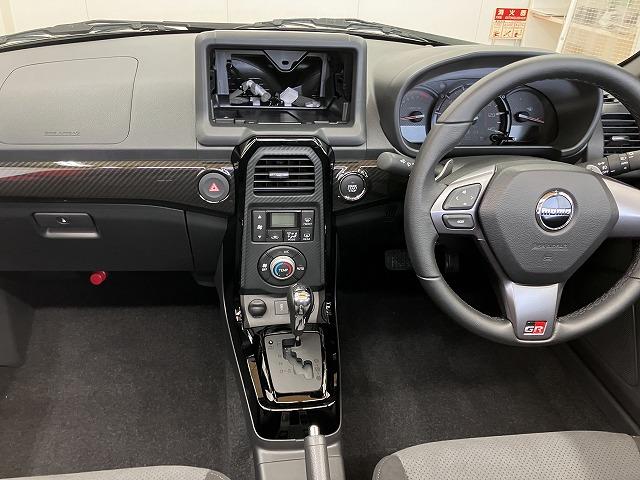 コペンＧＲ　スポーツオープンカー　二人乗　アクティブトップ　ｍｏｍｏ製ステアリングホイール　レカロ製スポーツシート　ＢＢＳ製アルミホイール　シートヒーター　ステアリングホイール　Ｐスタート　コーナーセンサー　キーフリー（神奈川県）の中古車