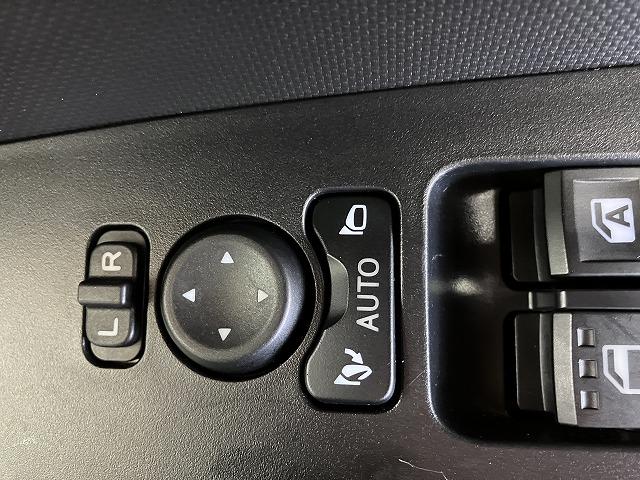 ロッキープレミアムＧ　ＨＥＶカーナビ　パノラマモニター対応　ハイブリッド車　電動パーキングブレーキ　ＵＳＢ接続端子　ステアリングスイッチ　全車速追従機能付ＡＣＣ　シートヒーター　Ｓ−ペダル　コーナーセンサー（神奈川県）の中古車