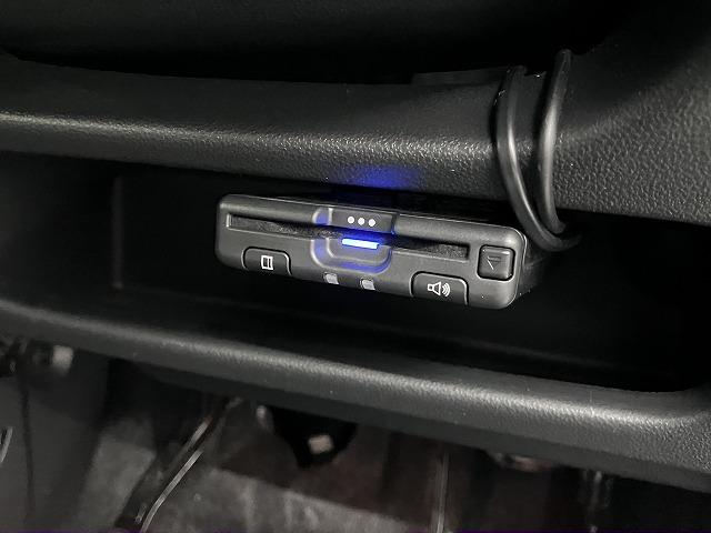 ムーヴカスタム　ＲＳ　ハイパーＳＡII　ナビ　ＥＴＣ　キーフリー電動格納ミラー　パワーウィンドウ　Ｐスタート　誤発進抑制装置　横滑り防止機能　アイドリングストップ　ステアリングスイッチ　二眼メーター　Ｂカメラ　アルミホイール（神奈川県）の中古車