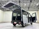 ４ＷＤ　サポカーＳワイド適合　ラジオ　エアコン　アクセサリーソケット　コーナーセンサー　アイドリングストップ　光軸調整ダイヤル　横滑り防止機能　誤発進抑制機能　パワーウインドウ　キーレス（神奈川県）の中古車