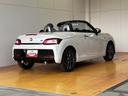 オープンカー　二人乗　アクティブトップ　ｍｏｍｏ製ステアリングホイール　パドルシフト　レカロ製スポーツシート　ＢＢＳ製アルミホイール　シートヒーター　Ｐスタート　コーナーセンサー　キーフリー（神奈川県）の中古車