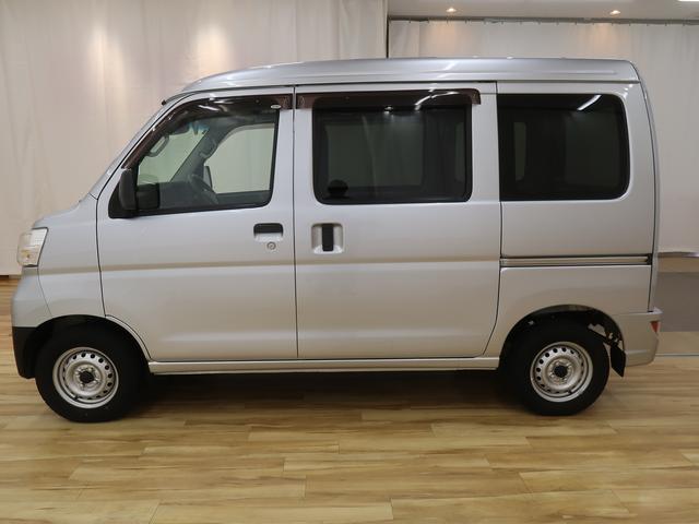 ハイゼットカーゴＤＸ　ＳＡIIIＬＫＡ　キーレスキー　横滑防止装置　パートタイム４ＷＤ　両側スライドドア　ＳＲＳ　衝突安全ボディ　アイドリングストップ　記録簿　ＡＢＳ　ワンオーナー　オートＬＥＤ　両席エアバック　踏み間違え防止（富山県）の中古車