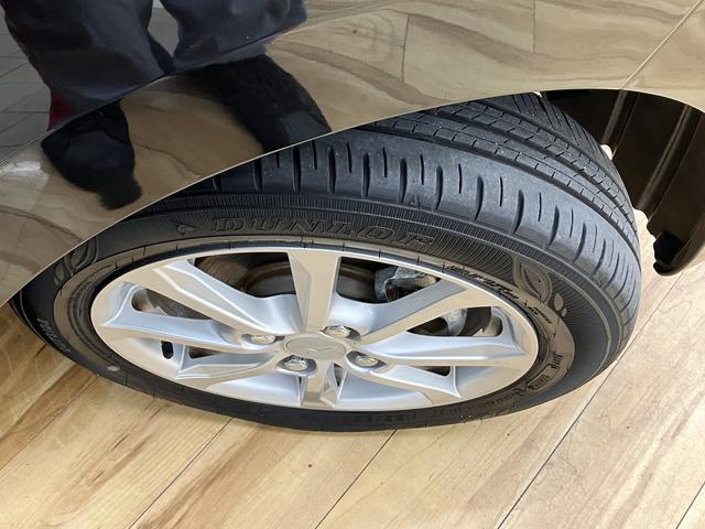 ムーヴXリミテッドII SAIII電動格納式ドアミラー ハイビームアシスト アルミホイール オートライト ETC スマートキー ベンチシート 衝突安全ボディ エアバック ABS ダブルエアバック アイドリングS ワイヤレスキー(富山県)の中古車