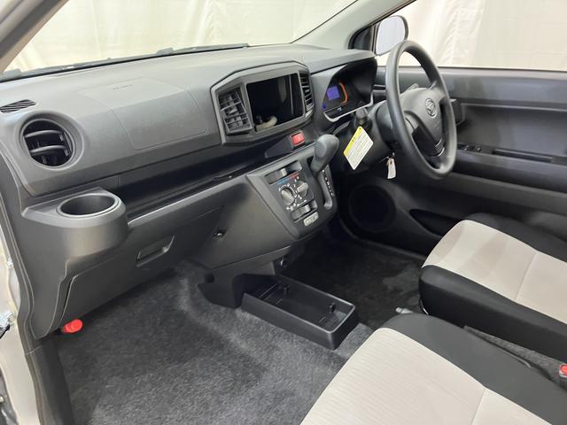 ミライースL SAIIIアイドリングSTOP 衝突防止 キ−レス Wエアバッグ 横滑防止 レーンキープアシスト オートハイビーム 運転席エアバック ABS 衝突安全ボディ メンテナンスノート(富山県)の中古車