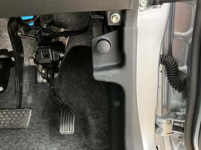 ミライースL SAIIIアイドリングSTOP 衝突防止 キ−レス Wエアバッグ 横滑防止 レーンキープアシスト オートハイビーム 運転席エアバック ABS 衝突安全ボディ メンテナンスノート(富山県)の中古車