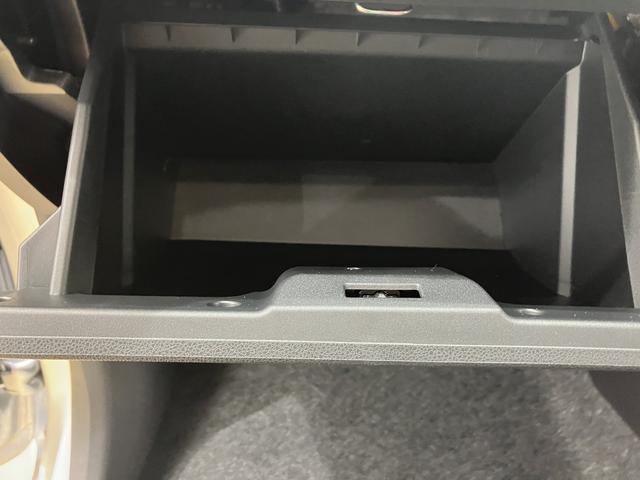 ミライースL SAIII /オーディオレス/キーレスエントリー/アイドリングSTOP 衝突防止 キ−レス Wエアバッグ 横滑防止 レーンキープアシスト オートハイビーム 運転席エアバック ABS 衝突安全ボディ メンテナンスノート(富山県)の中古車