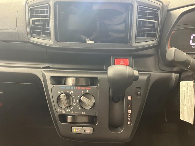 ミライースＬ　ＳＡIII　／オーディオレス／オートライト／アイドリングＳＴＯＰ　衝突防止　キ−レス　Ｗエアバッグ　横滑防止　レーンキープアシスト　オートハイビーム　運転席エアバック　ＡＢＳ　オートライト　衝突安全ボディ　メンテナンスノート（富山県）の中古車