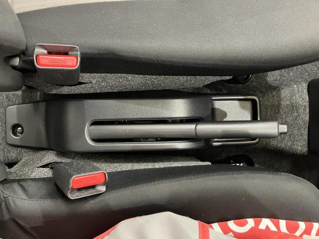 ミライースL SAIII /オーディオレス/キーレス/オートライトアイドリングSTOP 衝突防止 キ−レス Wエアバッグ 横滑防止 レーンキープアシスト オートハイビーム 運転席エアバック ABS オートライト メンテナンスノート(富山県)の中古車