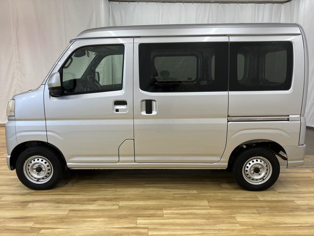 ハイゼットカーゴクルーズ /パートタイム4WD/キーフリー/オーディオレスイモビライザー レーンアシスト オートマチックハイビーム キーフリー オートライト Aストップ Wエアバック 4WD スマートキー 記録簿 運転席エアバッグ 横滑り防止装置 ABS レーダーブレーキ(富山県)の中古車