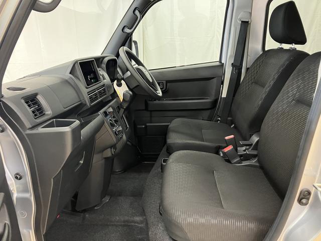 ハイゼットカーゴクルーズ /パートタイム4WD/キーフリー/オーディオレスイモビライザー レーンアシスト オートマチックハイビーム キーフリー オートライト Aストップ Wエアバック 4WD スマートキー 記録簿 運転席エアバッグ 横滑り防止装置 ABS レーダーブレーキ(富山県)の中古車